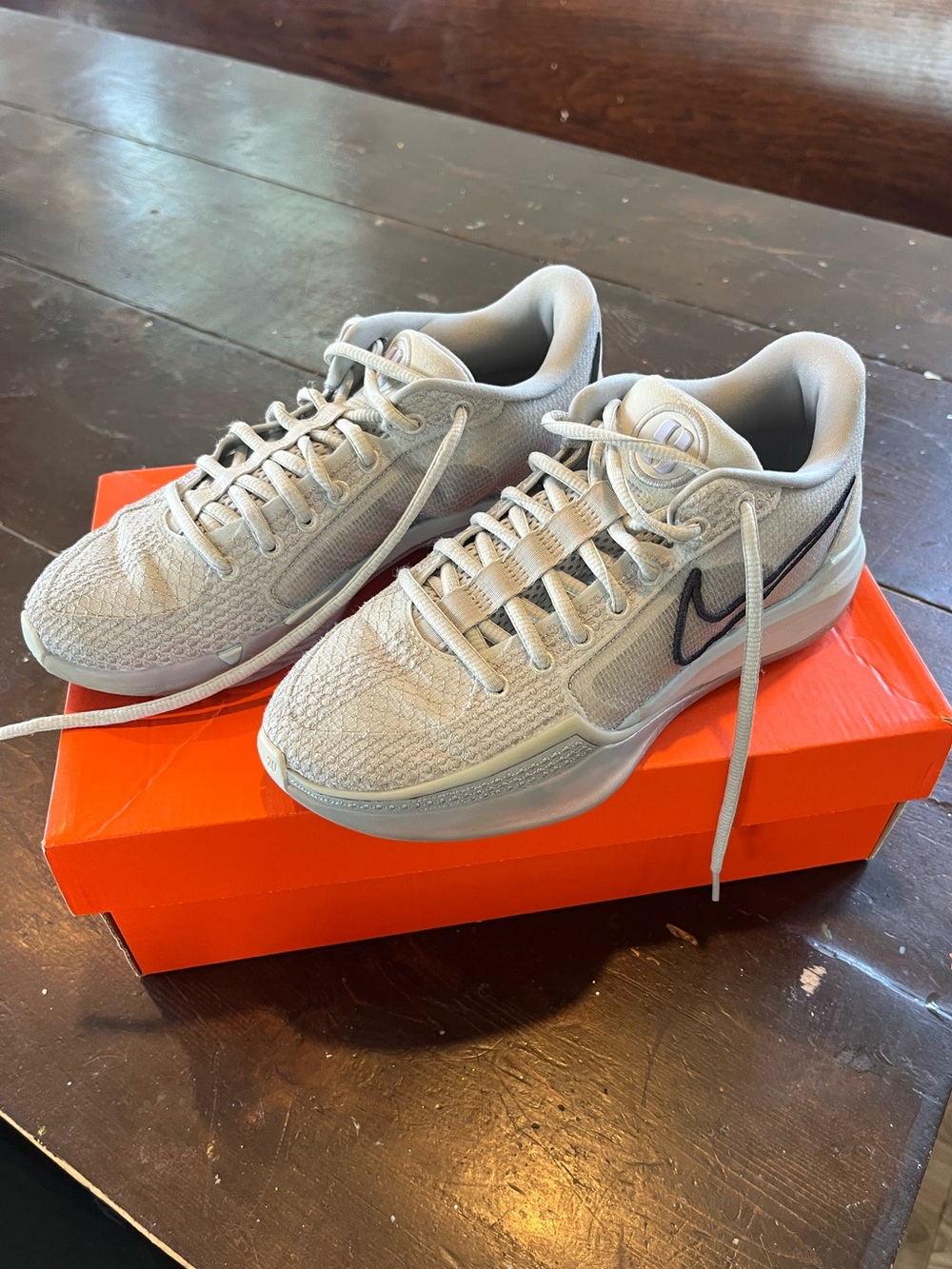 Nike women’s size 6.5 Sabrina 1s